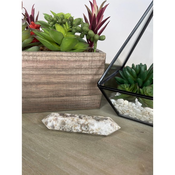 Quartz and dream amethyst double terminated polished point / wand crystal - Picture 5 of 8